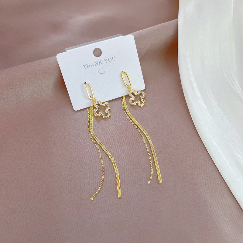 Pendientes colgantes geométricos elegantes para mujer con incrustaciones de diamantes de imitación y base de cobre chapado en oro