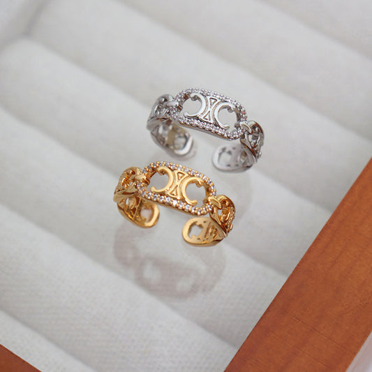 Anello a forma di lettera Minimalista Regolabile Vuoto per Donne in Ottone con Finitura Placcata