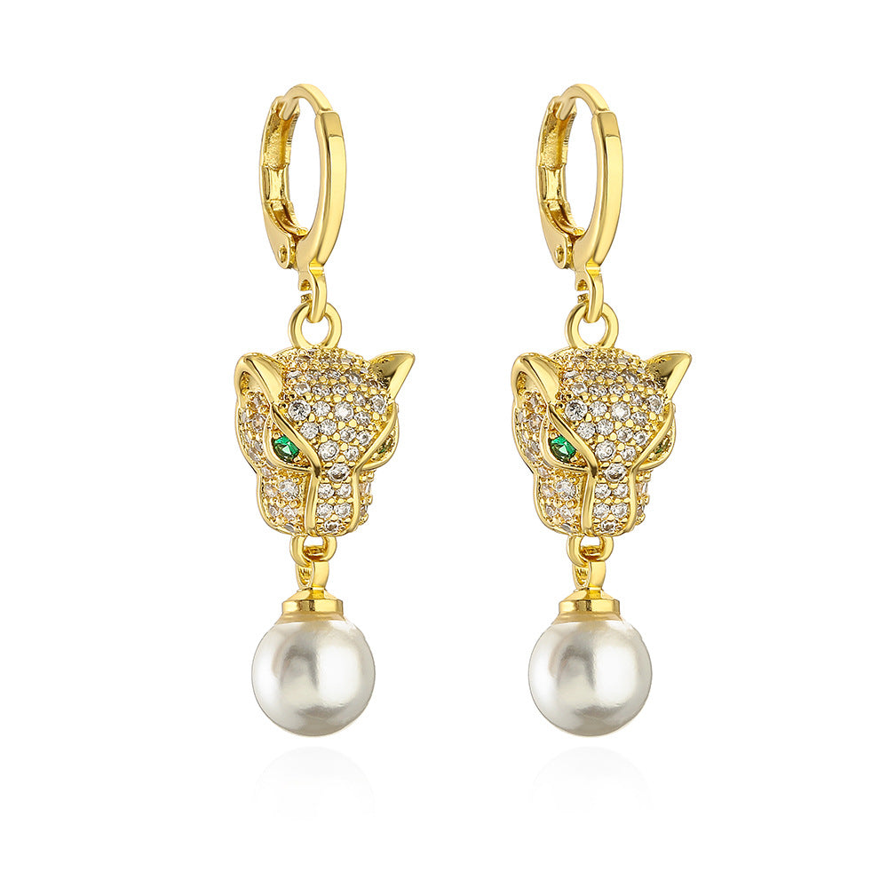 Fashionable Leopard-Shaped Geometric Earrings for Women in Copper with Real Gold Plating and Zircon and Pearl Accents
