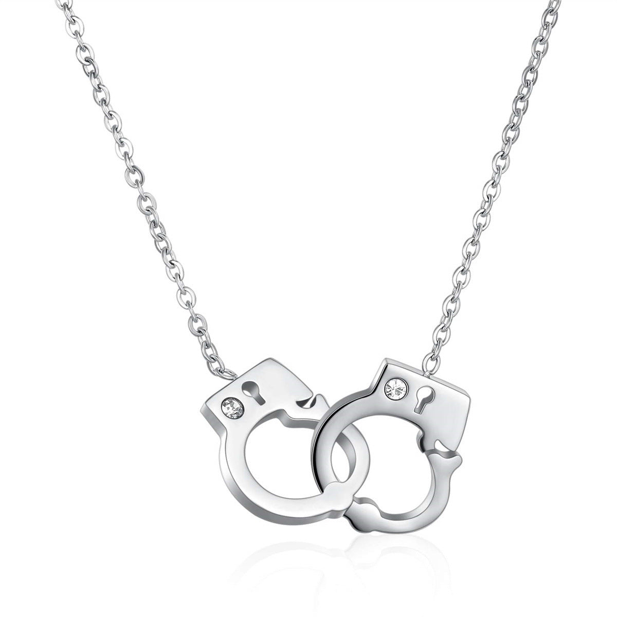 Sweet Minimalist Heart-Shaped Stainless Steel and Titanium Steel Pendant Necklace with Electroplated Finish