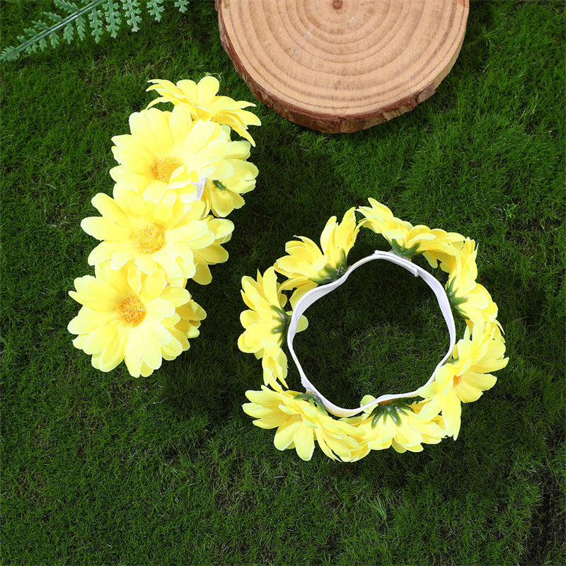 Cerchietto Floreale Elastico per Bambini con Dettagli in Resina a Girasole e Bordo in Pizzo in Tessuto
