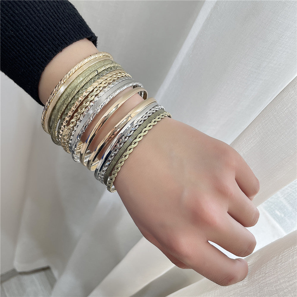Floral Pattern Round Plated Alloy Bracelet Set