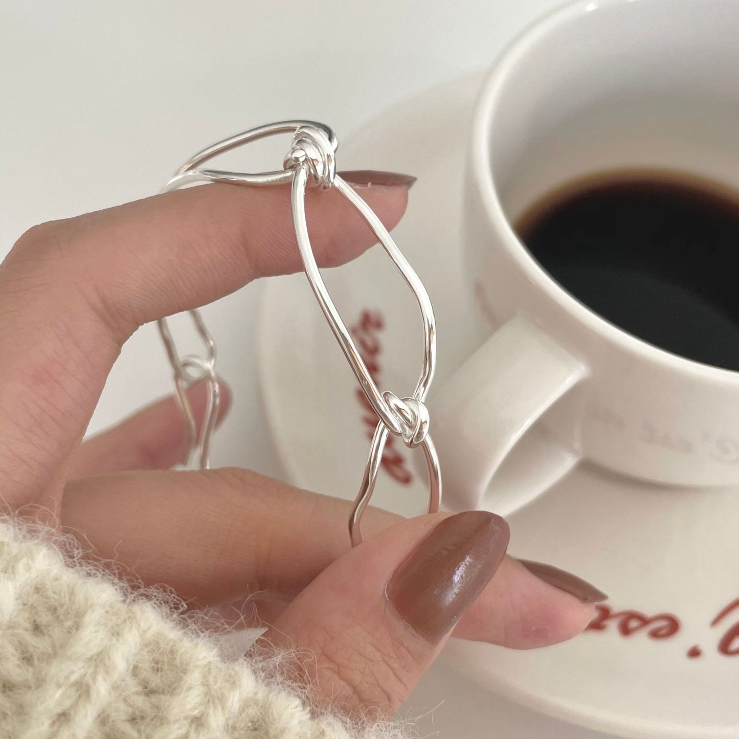 Minimalist 925 Sterling Silver Polished Knot Bracelet