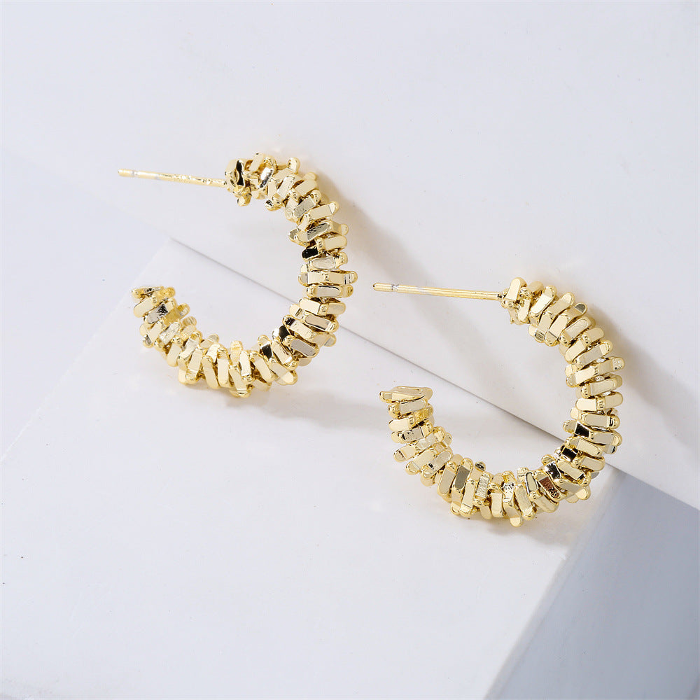 Orecchini a cerchio geometrici da donna con base in rame e placcatura in oro 14K, perni in argento sterling 925, design alla moda minimalista