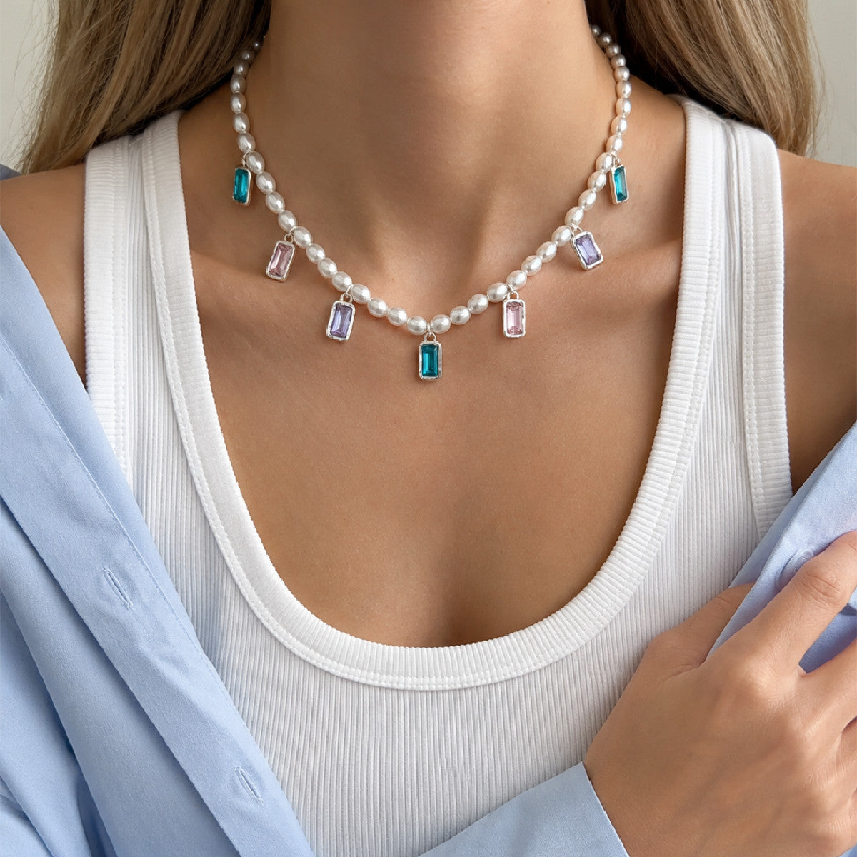 Sweet Oval Geometric Glass Imitation Pearl Plated Necklace for Women