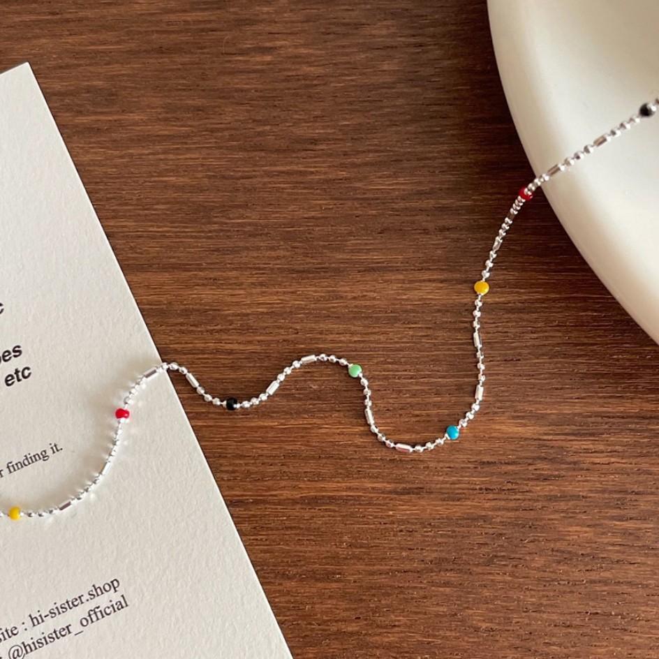Collar minimalista de perlas irregulares de corazón en plata de ley 925 con acabado pulido