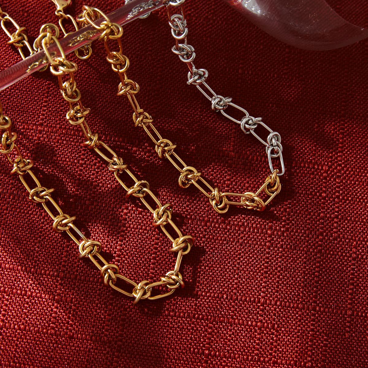 Minimalist 18K Gold Plated Geometric Titanium Steel Necklace for Women