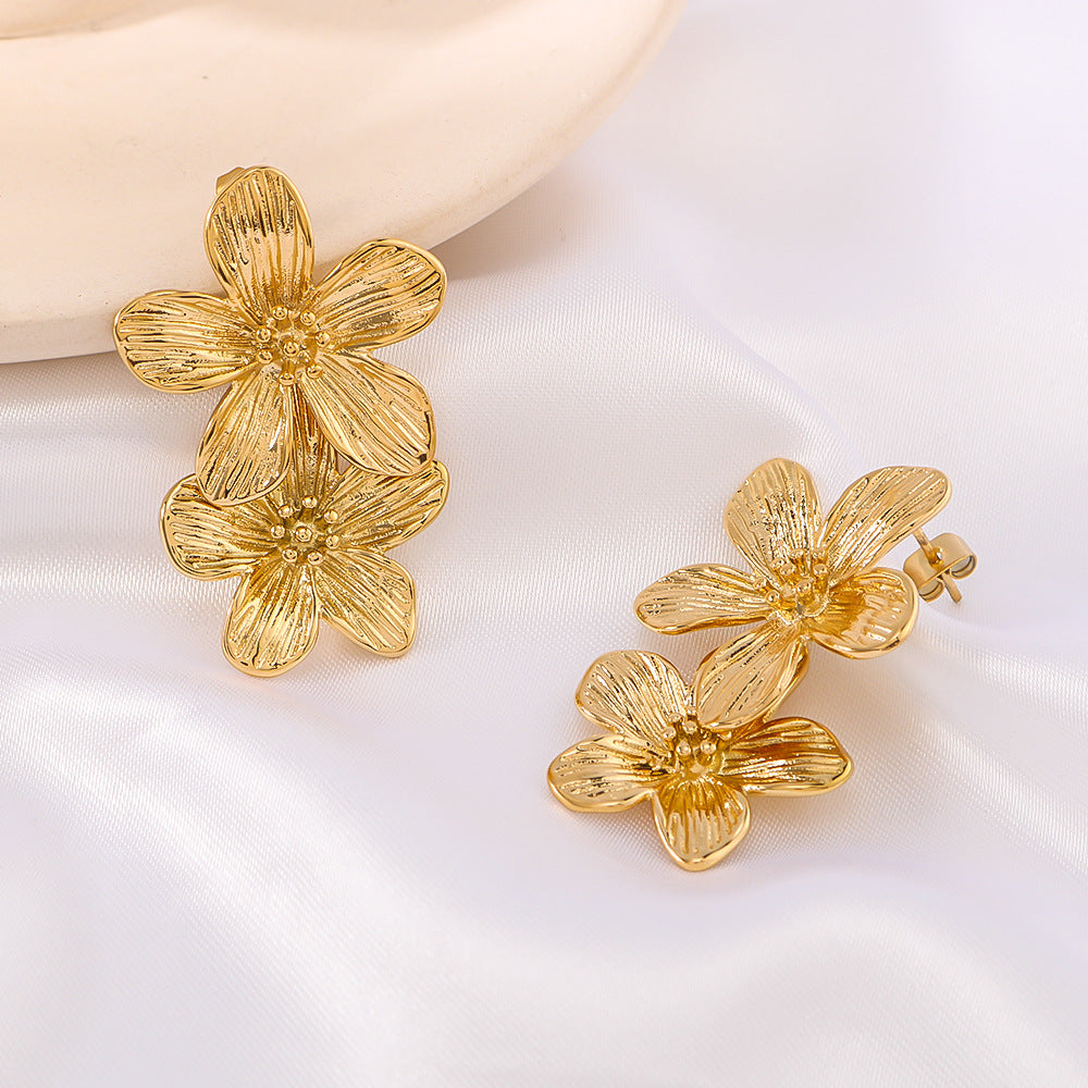 Orecchini pendenti da donna stile vintage francese placcati oro 18 carati in acciaio inossidabile a forma di fiore e foglia
