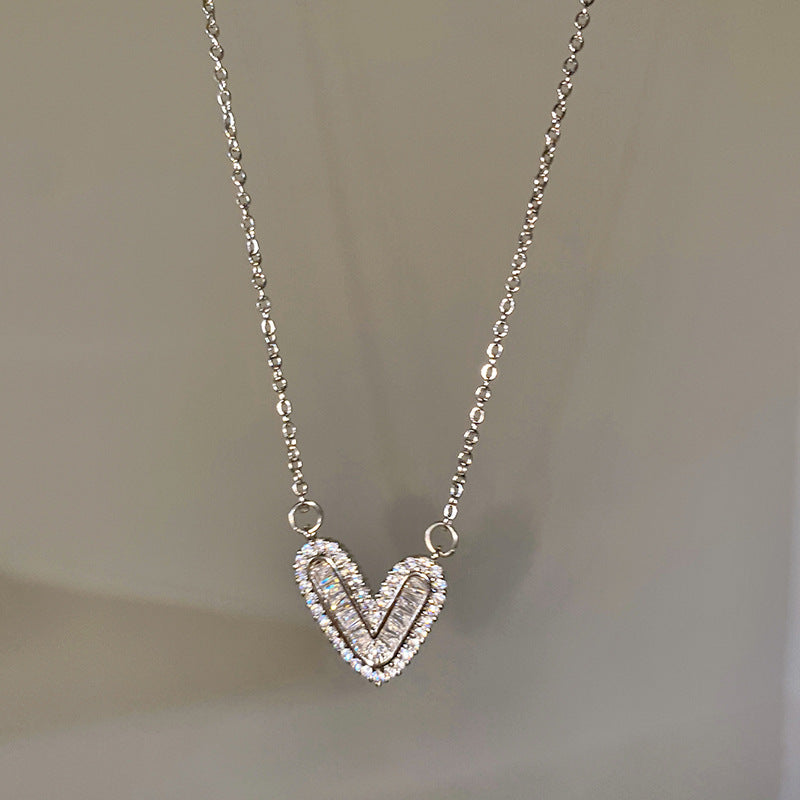 Sweet Sporty Gold Plated Micro-Set Cubic Zirconia Heart Titanium Steel Necklace with Brass Pendant Cable Chain Unisex