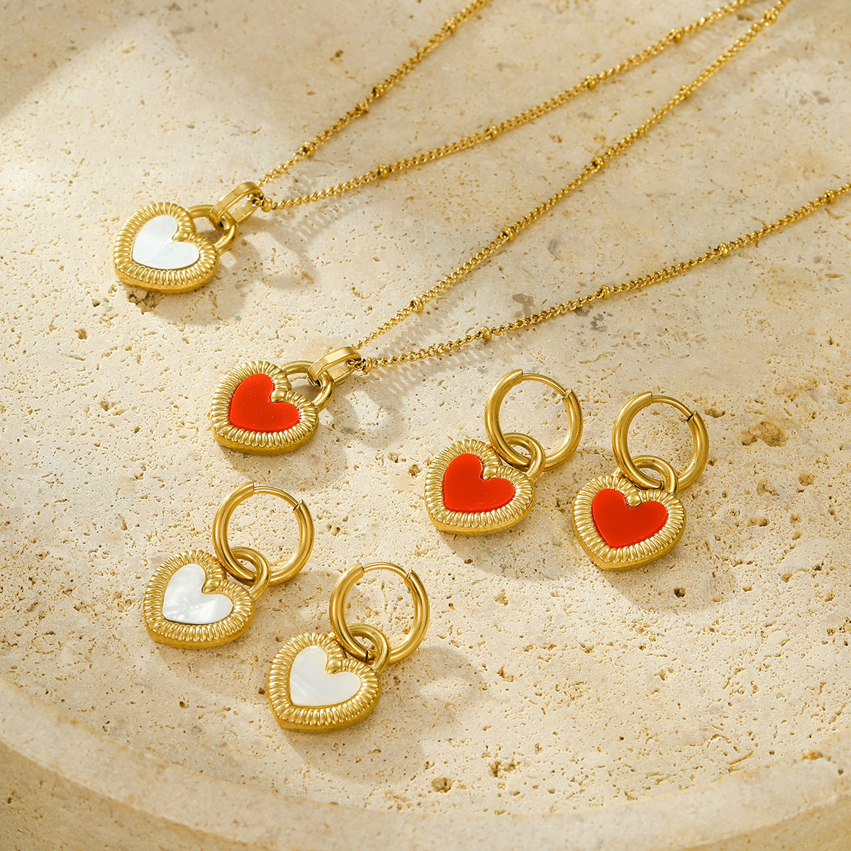 Collar y pendientes de acero inoxidable con colgante de nácar en forma de corazón de doble cara estilo vintage para mujer