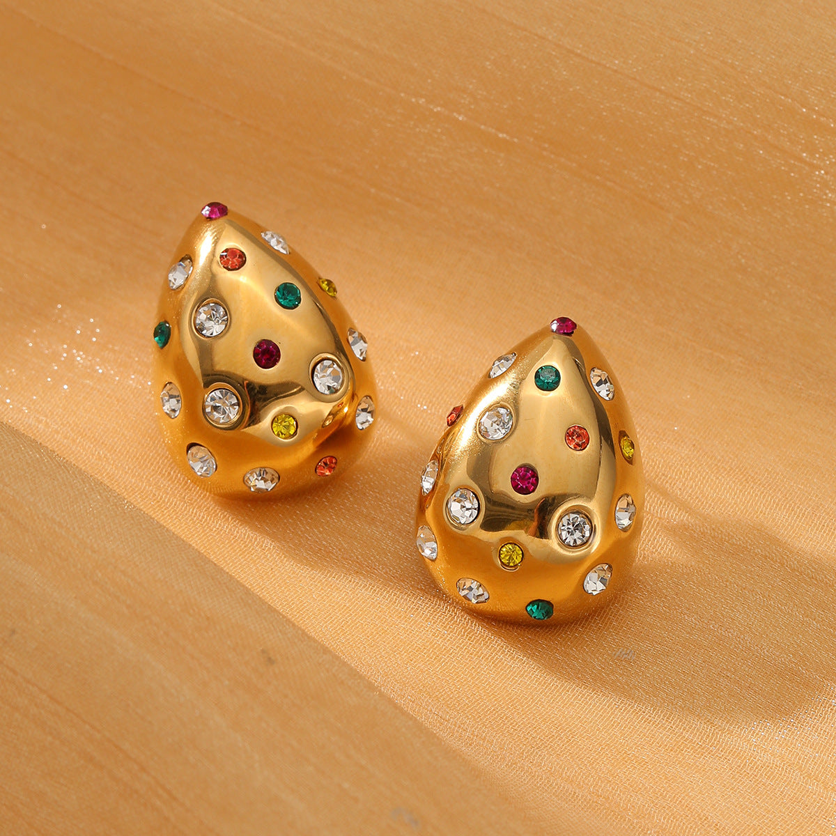 Pendientes de Acero Inoxidable con Baño de Oro de 18K y Forma de Gota de Agua con Incrustaciones de Pedrería para Mujer