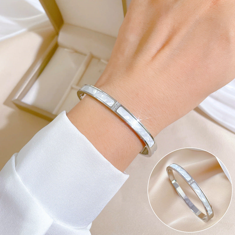 Minimalist Luxury Titanium Steel Bracelet with Mother-of-Pearl Smile Charm