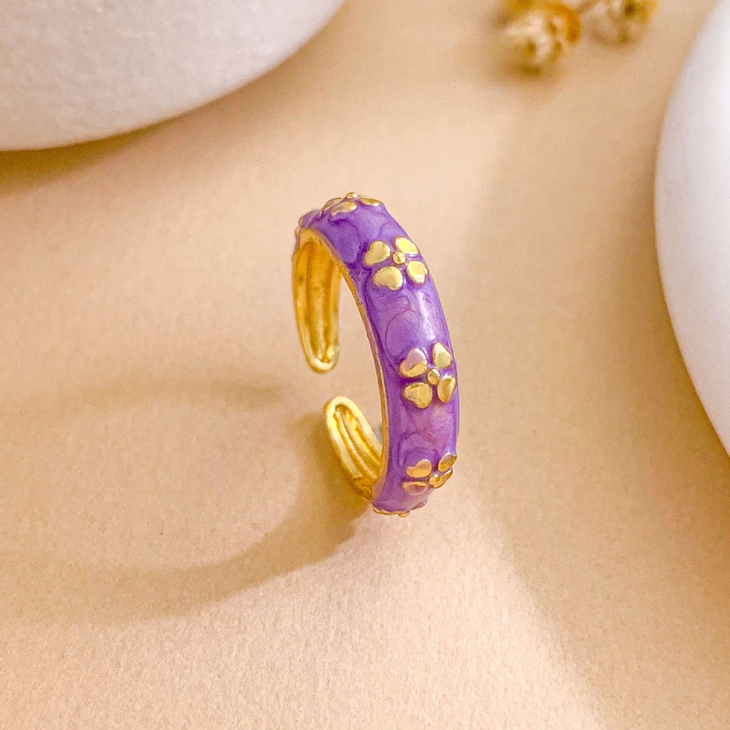 Dolce Anello Aperto Floreale Minimalista Placcato Oro in Ottone per Donne