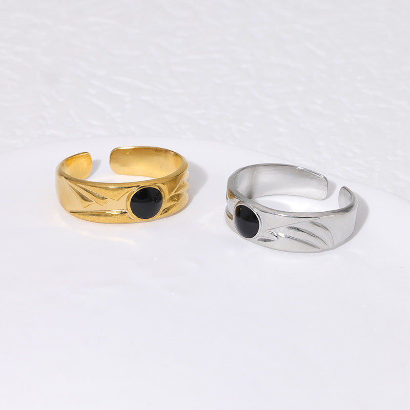 Minimalist Geometric Titanium Steel Ring with Enamel Finish and Gold Plating for Unisex Wear