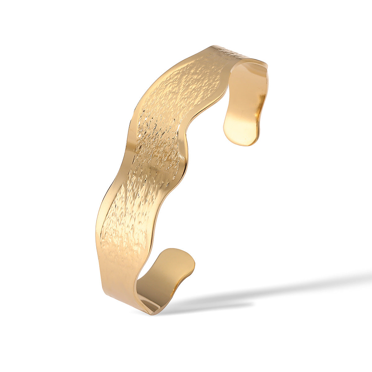 Vintage Wave Geometric Open C-Shaped Stainless Steel Bracelet for Women with Plated Finish