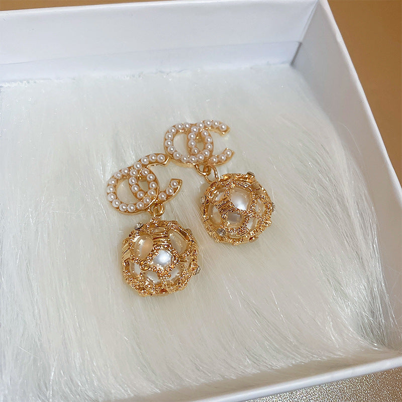 Eleganti Orecchini a Perno da Donna in Stile Francese Vintage con Zirconi Geometrici e Perle Imitazione