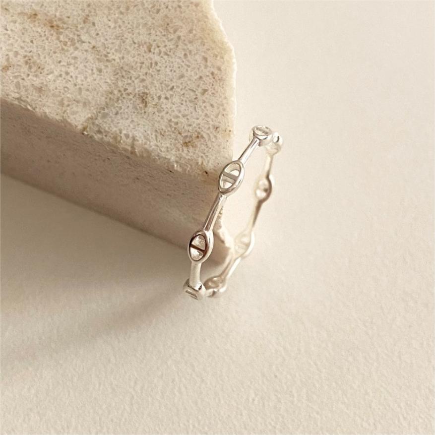 Anillo Minimalista Dulce de Plata de Ley 925 con Baño Geométrico para Mujer