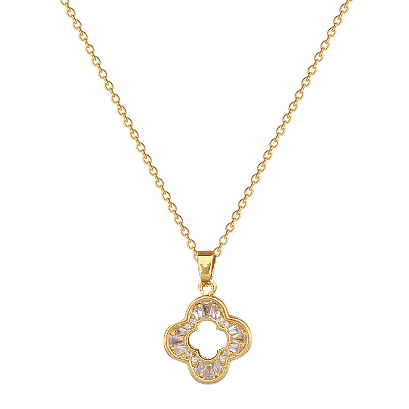 Set di Collana con Ciondolo a Quadrifoglio Minimalista e Orecchini in Acciaio al Titanio con Intarsio di Strass per Donne
