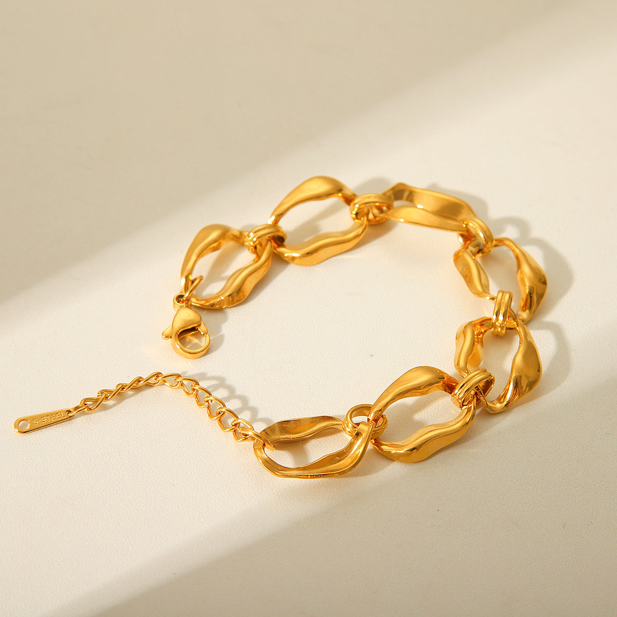 Bracciale Irregolare Geometrico in Acciaio al Titanio da Donna con Placcatura in Oro 18K Catena in Acciaio Inossidabile Stile Minimalista Instagram