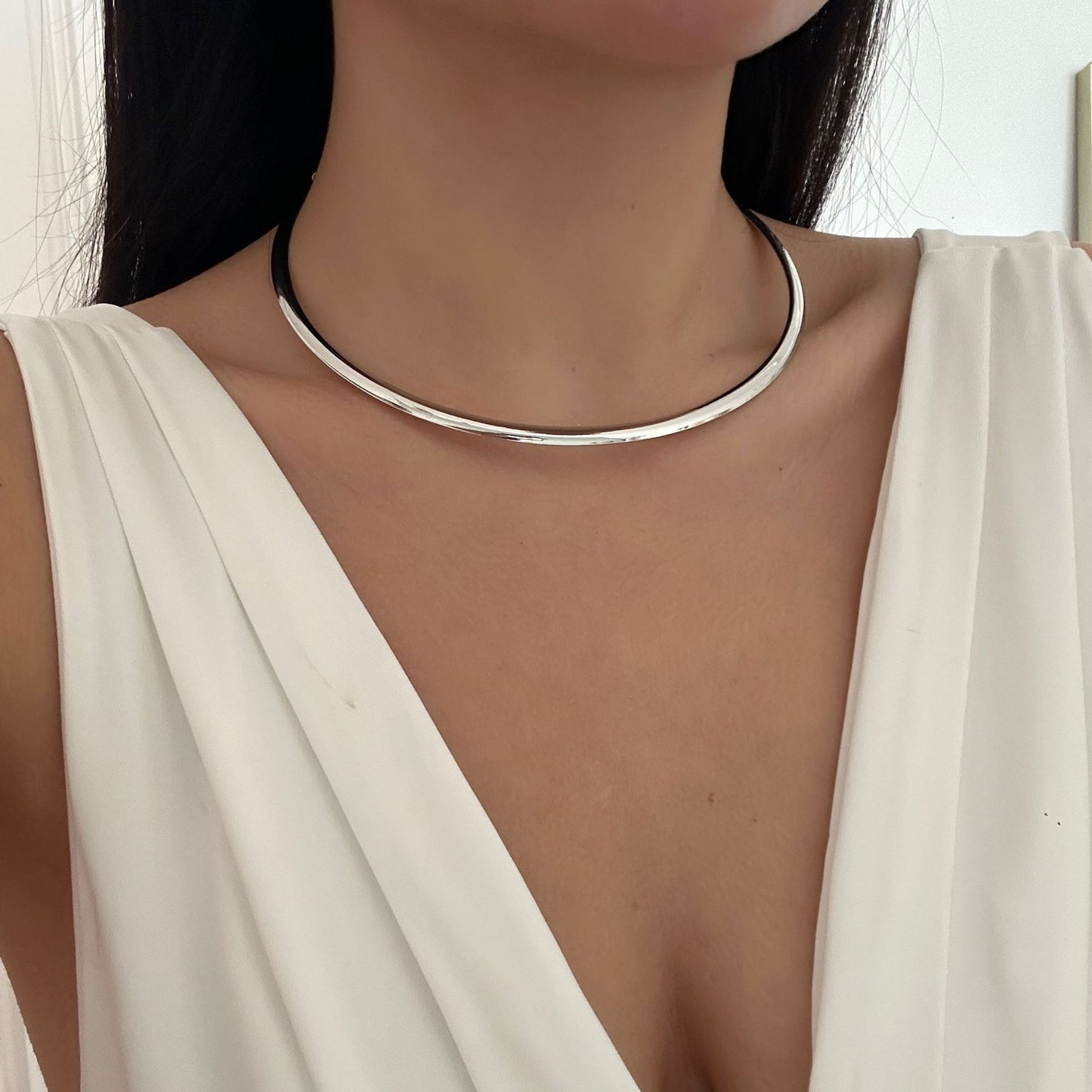 Collana girocollo da donna punk minimalista geometrica rotonda placcata in lega