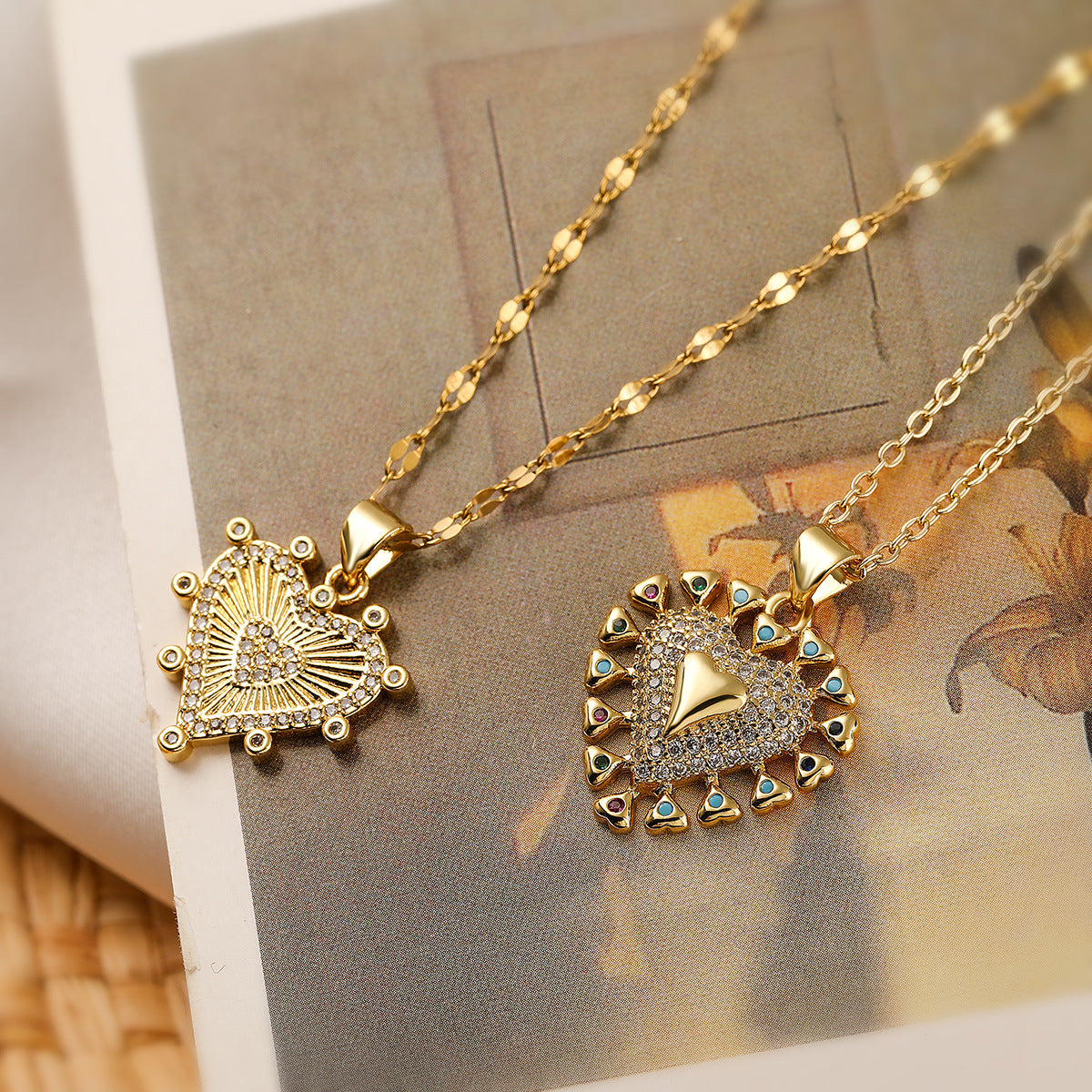 Minimalist Heart-Shaped Copper Pendant Necklace with Gold Plating and Zircon Accents for Women