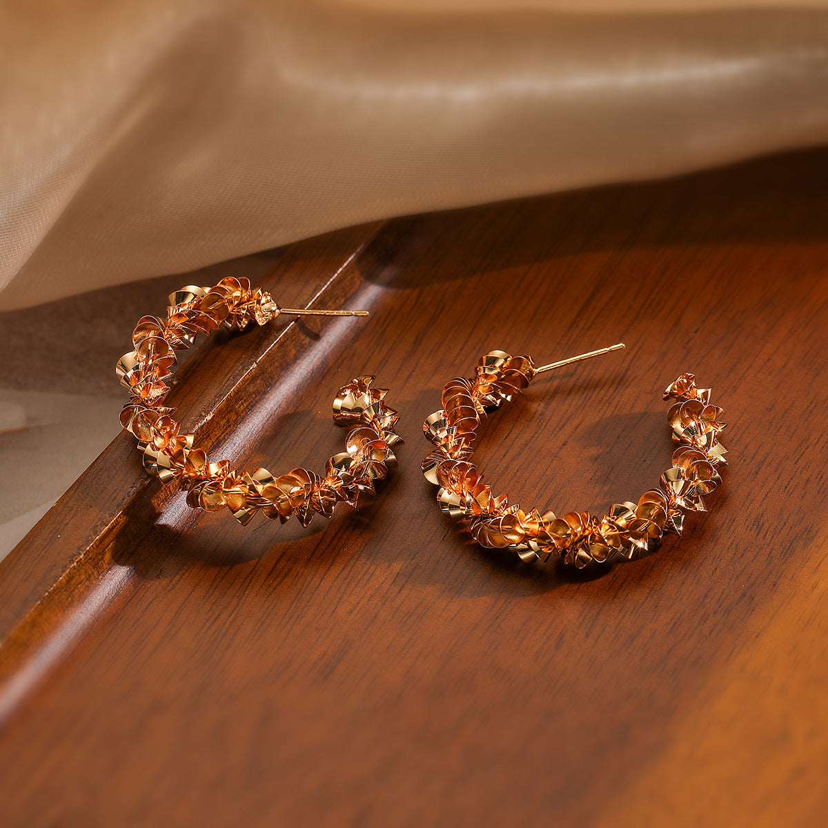 Geometric Irregular Shape Copper Earrings with Gold Plating for Women, Fashionable and Versatile Everyday Earrings