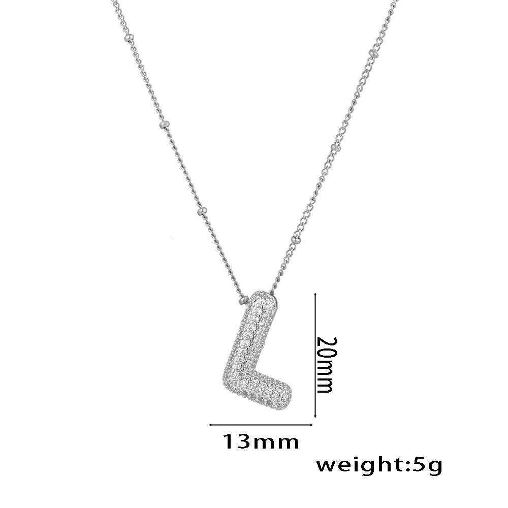 Collana da Donna con Ciondolo a Lettera, Design Geometrico Minimalista, in Ottone Placcato Oro con Zirconi Micro-Pavé