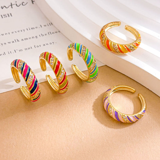 Anillo ajustable de latón en forma de corazón con incrustaciones de circonita cúbica, chapado en oro, para mujer