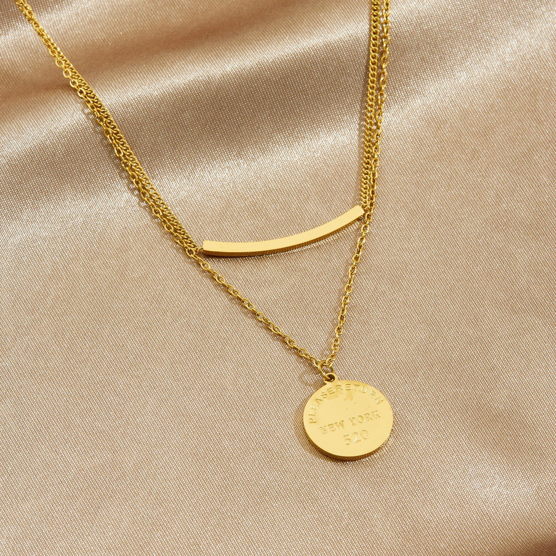 Minimalist Gold Plated Stainless Steel Round Geometric Pendant Layered Necklace for Women