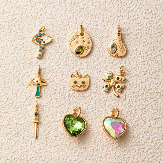 Minimalist Vintage 14K Gold Plated Brass Heart Cat Maple Leaf Cubic Zirconia Pendant Charm Bar with Corn Chain