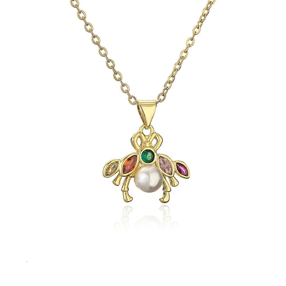 Collana con ciondolo a forma di ape e libellula geometrica minimalista da donna in ottone con placcatura in oro e intarsio in zircone