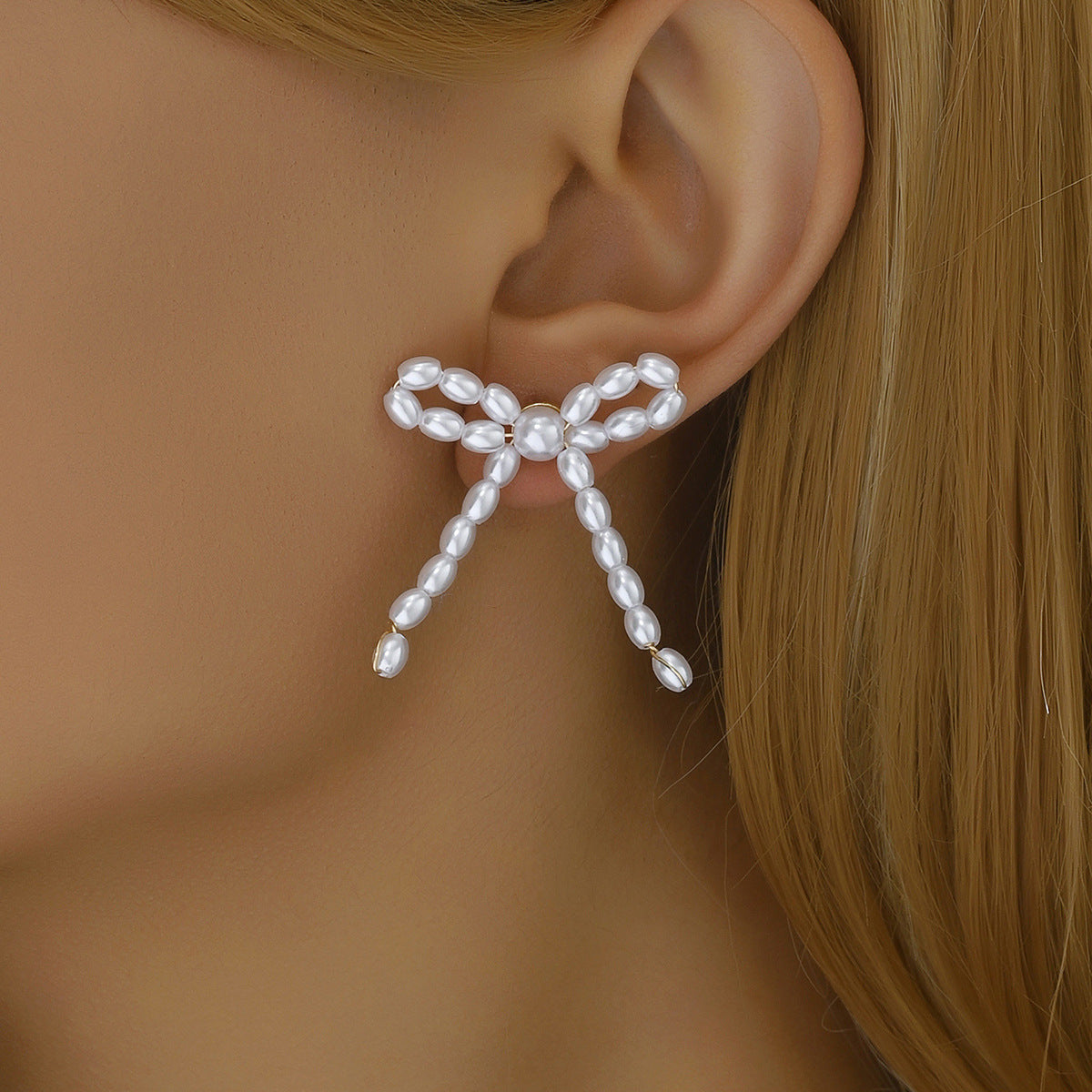 Pendientes Elegantes de Perlas con Lazo, Diseño Geométrico y en Forma de U de Acero Inoxidable para Mujer