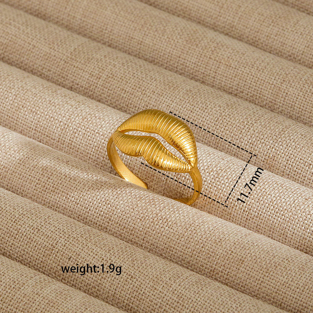 Anello aperto da donna in acciaio al titanio con forma geometrica e a cuore, stile INS, con finitura placcata
