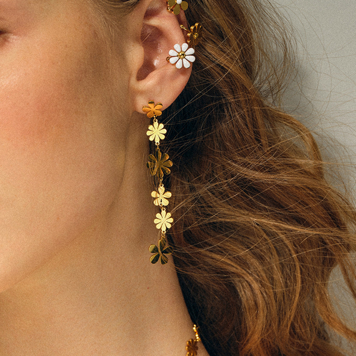 18K Gold Plated Stainless Steel Floral Dangle Earrings with Daisy Tassel