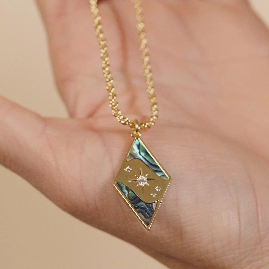 Collana con ciondolo a luna a stella a otto punte geometrica alla moda da donna, con catena in rame placcato e design lungo d'ispirazione vintage