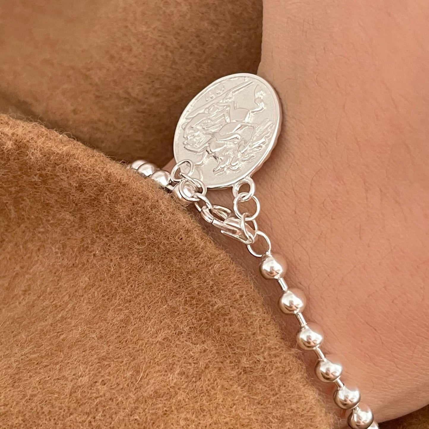 Minimalist Geometric Coin Bracelet in 925 Sterling Silver with Polished Beads