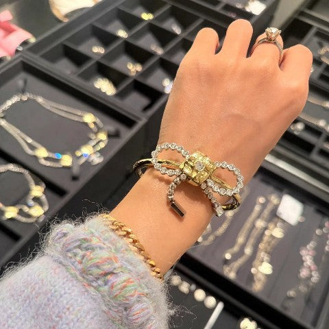 Elegant Gold Plated Brass Letter Rhinestone Necklace with Chinese Knot Design for Women