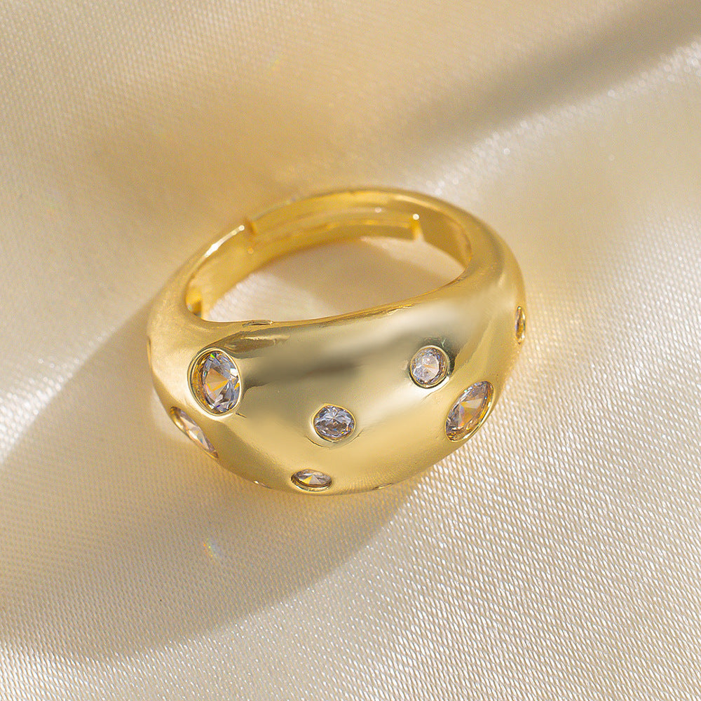 Minimalist Geometric Copper Ring with Zircon Inlay for Women and Men, Gold-Plated 18K Luxury Fashion Accessory