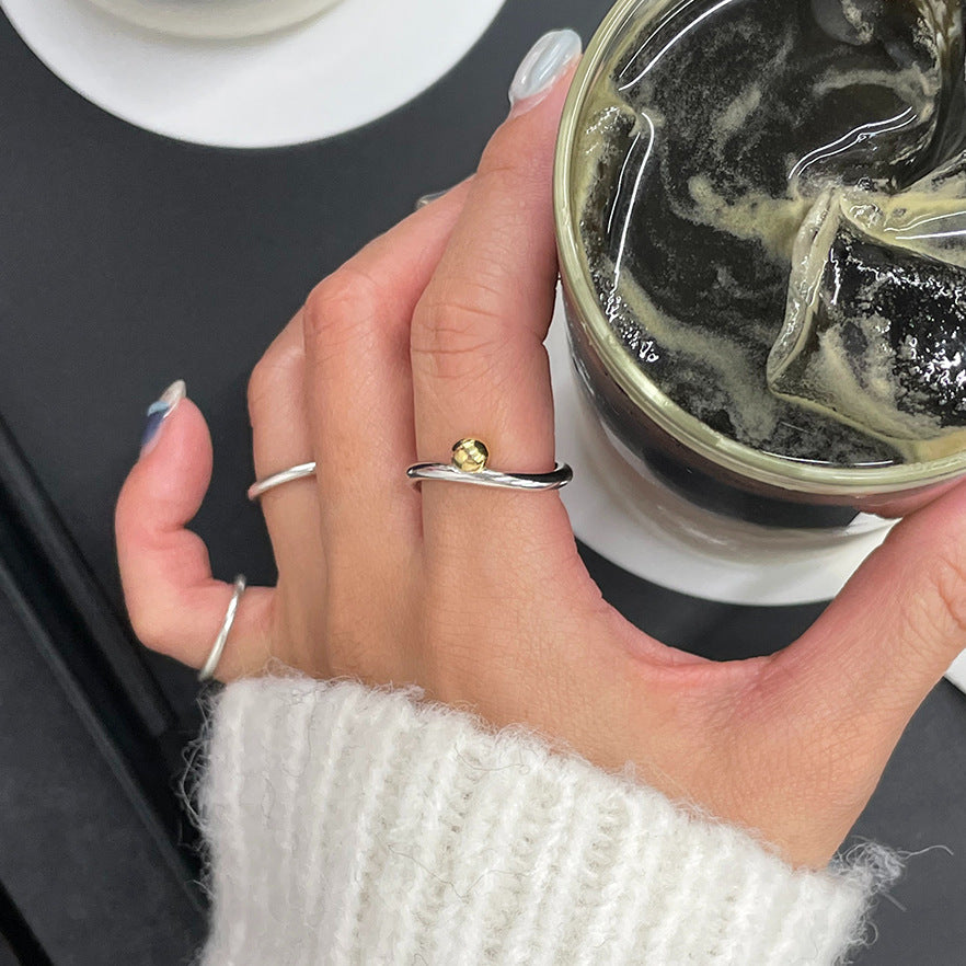 Anillo de Plata de Ley 925 Geométrico Minimalista para Mujer con Banda Trenzada Lisa