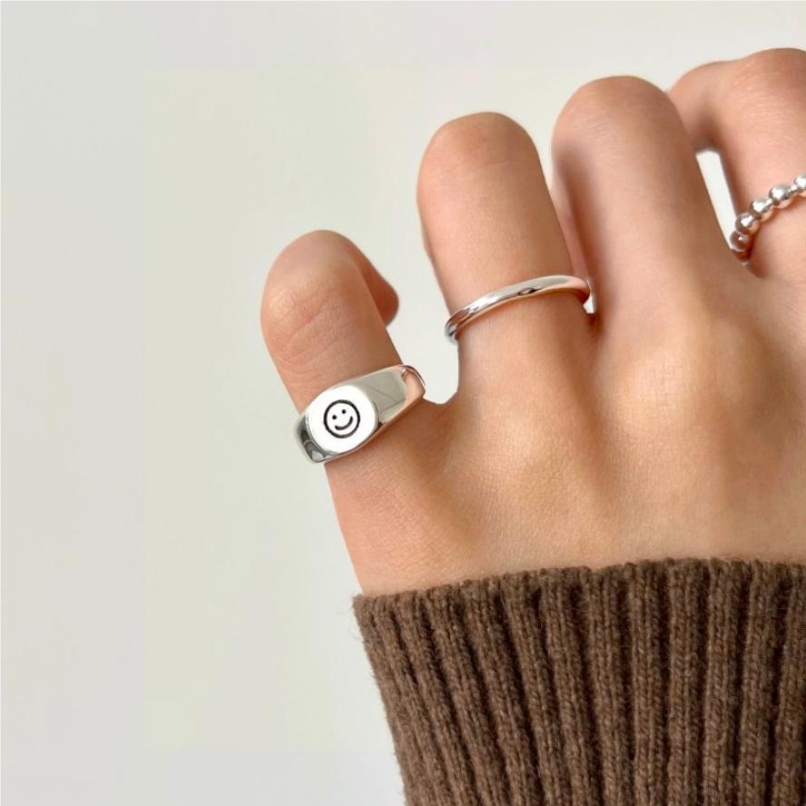 Minimalist Sweet 925 Sterling Silver Geometric Smile Ring for Women