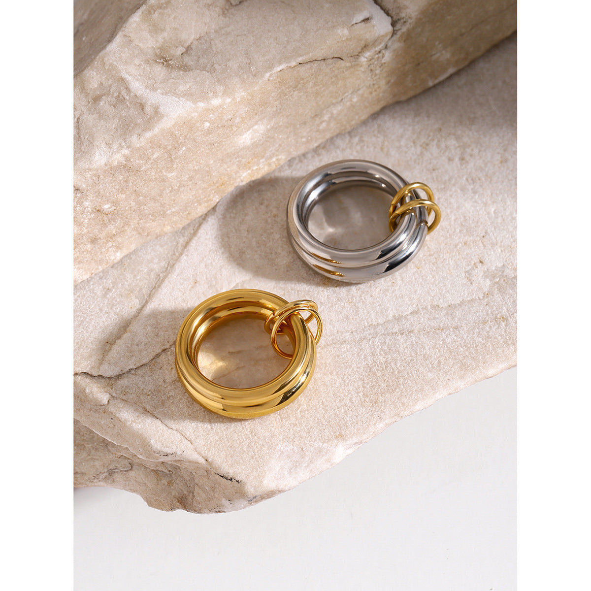 Minimalist 18K Gold Plated Round Stainless Steel Ring Set