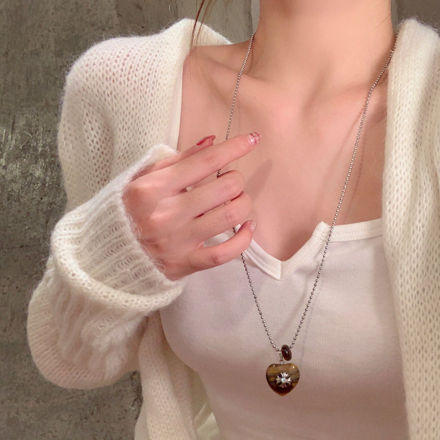 Collana con ciondolo geometrico minimalista in rame placcato da donna, catena maglione di lusso leggera