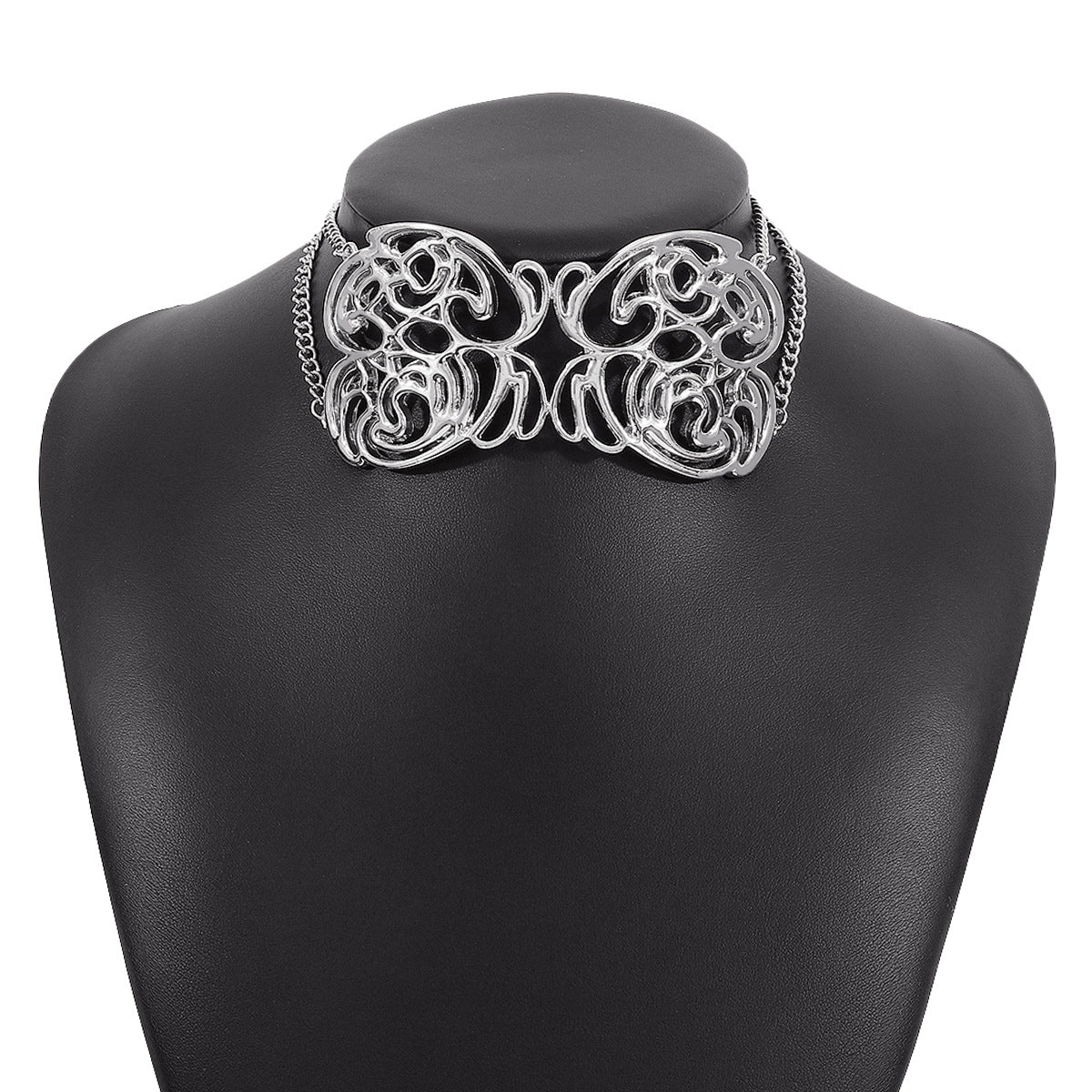 Collar con dije de letra dulce y atrevida para mujer con cadena de aleación de hierro galvanizado a la altura de la clavícula