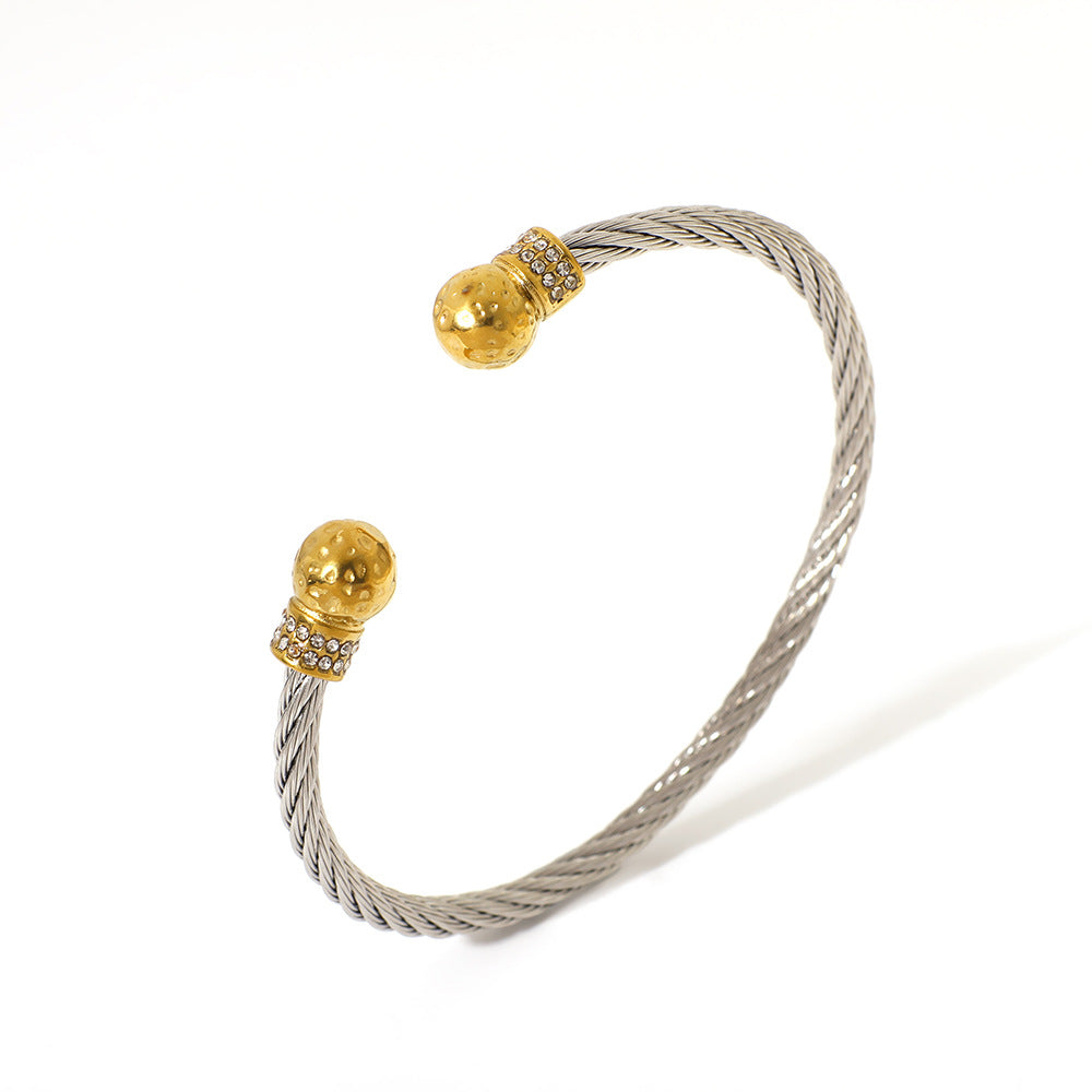 Bracciale da donna in acciaio inossidabile a polsino aperto, con accento di perle geometriche minimaliste e placcatura sottovuoto in titanio 18K