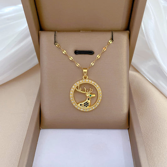Collana pendente minimalista con cervo geometrico portafortuna da donna e da uomo, catena a serpente in acciaio inossidabile con strass