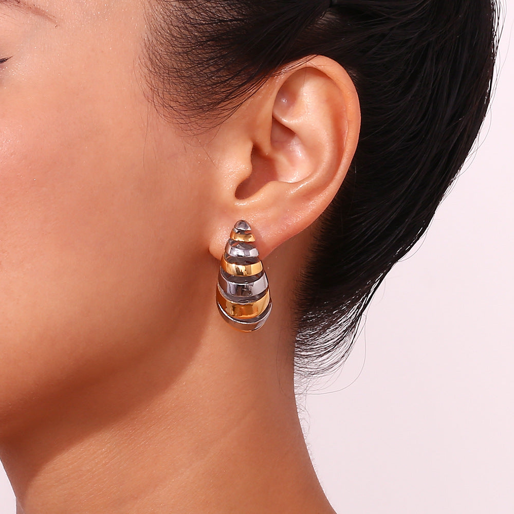 Fashionable Geometric Stainless Steel Threaded Hollow Teardrop Stud Earrings for Women with 18K Gold Plating