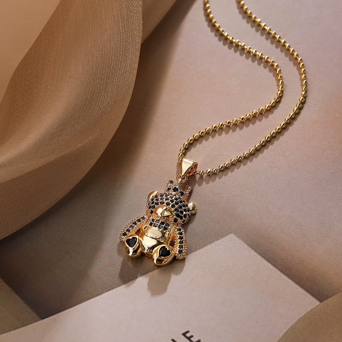 Minimalist Geometric Leopard Head Pendant Necklace for Women with Full Zircon Inlay on Brass Chain
