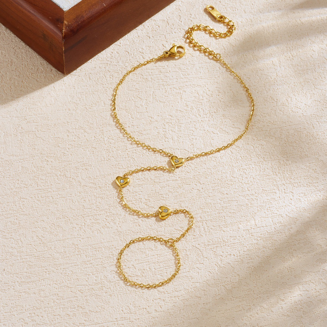 Minimalist Gold Plated Stainless Steel Heart Rhinestone Bracelet for Women