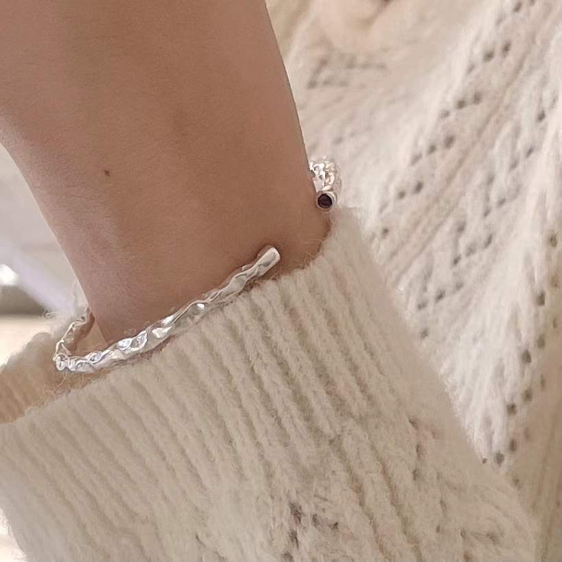 Pulsera geométrica irregular de plata de ley 925 mate para mujer, accesorio de moda minimalista y moderno