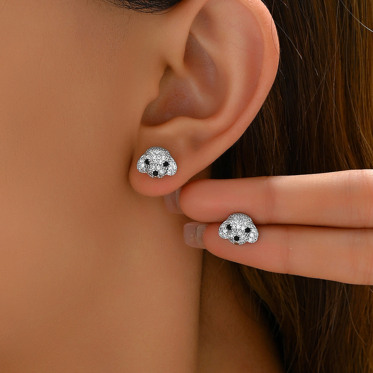 Pendientes de Cobre Minimalistas con Forma de Animal y Circonitas Incrustadas para Mujer